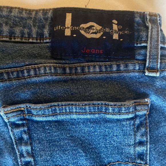 2 pairs vintage distressed denim cut off jean shorts - Picture 5 of 12